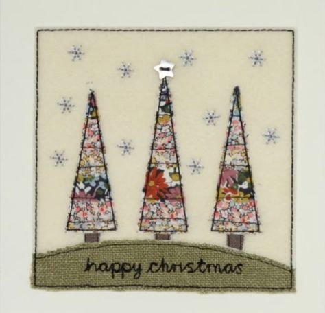 Fabric Christmas Cards, Scrappy Patchwork, Sew Christmas, Stitched Cards, Embroidery Cards, Fabric Postcards, Fabric Cards, Embroidered Christmas, Free Motion Embroidery