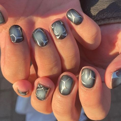 Airbrush Nails Short, Nail Boy, Boy Nail Art, Boy Nails, Mens Nails, Short Gel Nails, Punk Nails, Airbrush Nails, Cute Spring Nails