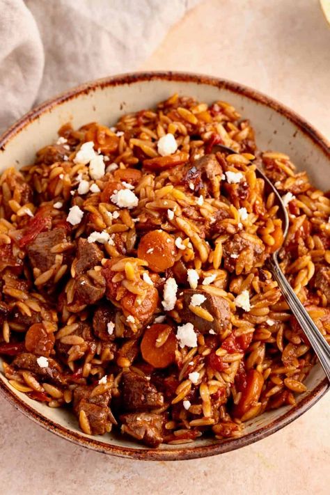 Greek Lamb stew with Orzo pasta recipe (Lamb Giouvetsi) - My Greek Dish Youvetsi Recipe, Recipe With Orzo, Orzo Pasta Recipe, My Greek Dish, Greek Beef Stew, Sunday Family Dinner, Greek Beef, Pasta Beef, Orzo Pasta Recipes