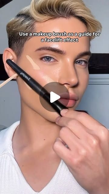 Natan Kamla on Instagram: "Easy makeup brush  hack for a facelift effect with makeup ✨

#makeup #makeuphacks #beautytips #facelift" Facelift With Makeup, Facelift Makeup, Makeup Mistakes, Easy Makeup, Makeup Makeup, Makeup Brush, Simple Makeup, Makeup Brushes, Makeup Tips