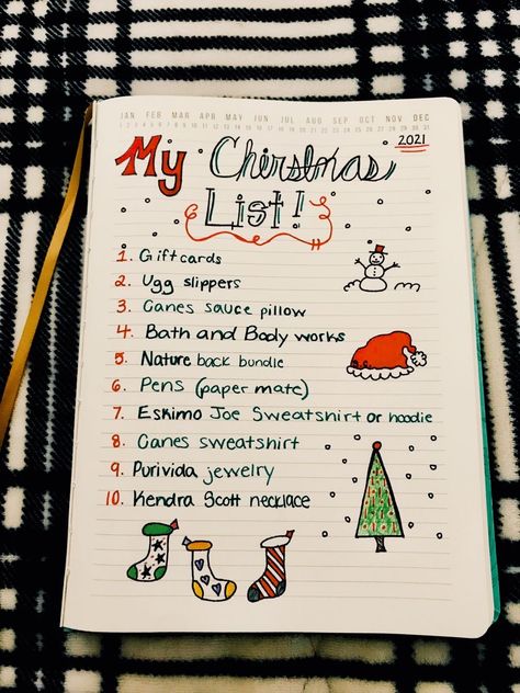 Christmas Wishlist Writing Ideas, Christmas List Ideas Decoration, Christmas Wish List Aesthetic Notes, Christmas List Astetic, Cute Christmas List Ideas Drawing, Aesthetic Christmas Wishlist Notes, Christmas List On Paper Ideas, Christmas Whish List Aesthetic, Christmas Wishlist Ideas Paper