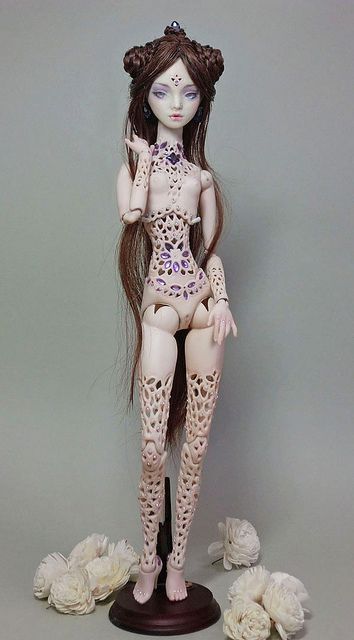 "jewel (amethyst)" - marmite sue. OOAK hand-carved porcelain, inserted with swarovski crystals and amethyst stones, inlayed with crystal resin. Resin Doll, Porcelain Dolls Value, Popovy Sisters, Amethyst Stones, Crystal Resin, Gothic Dolls, Ooak Art Doll, Artist Doll, Doll Repaint