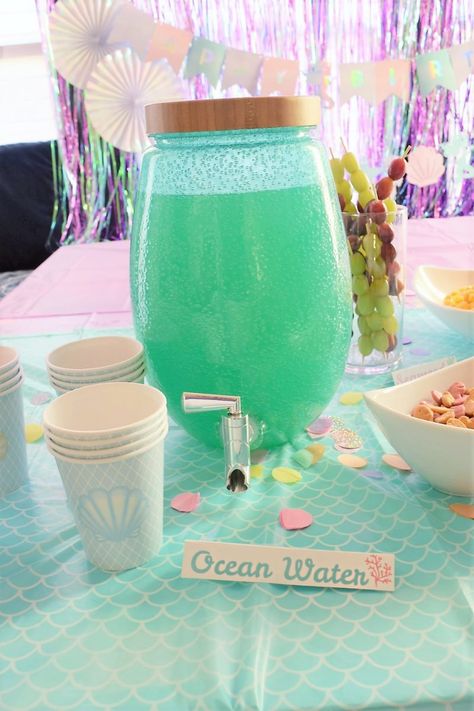 2 Year Mermaid Party, Under The Sea Punch Recipe, Mermaid Party Punch, Mermaid Water Drink Non Alcoholic, Mermaid Party Drinks, Mermaid Punch Alcoholic, Mermaid Drink Nonalcoholic, Under The Sea Themed Food Ideas, Mermaid Breakfast Party