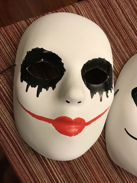 Purg Halloween Costumes Ideas, Horror Masks For Costume Parties, Horror Masks For Halloween Masquerade, White Horror Mask For Cosplay Events, Halloween Costumes The Purges, Vampire Costume Diy, Pirate Costume Diy, Halloween Shower Curtain, Mascaras Halloween