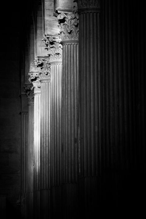 By Giulio Menna© Giulio Menna, 2011 Wall Pepar, Postcard Wall, Volumetric Lighting, Bw Photography, Iphone Aesthetic, Gothic Aesthetic, Foto Art, Detail Art, Black And White Pictures