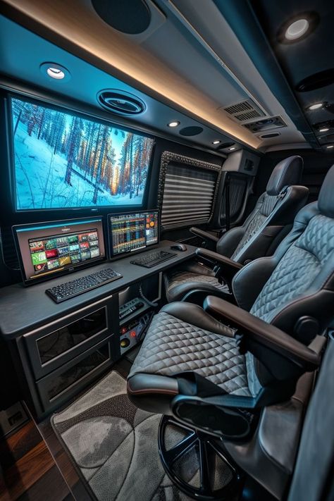 Interior Car Design, Camper Office, Sprinter Van Interior, Office Van, Nice Bus, Van Organization, Best Van, Mercedes Sprinter Van, Luxury Mansions Interior