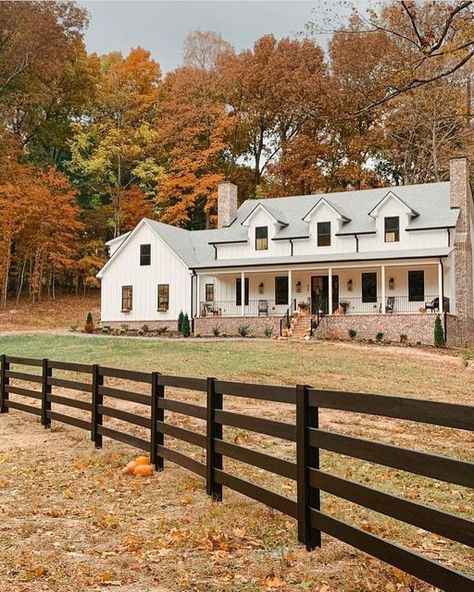 Farmhouse Black Windows Exterior, Cap Cod Style Homes Exterior, White Farmhouse Exterior With Brick, Timeless Exterior Home Design, White House In The Country, Modern Country Home Exterior, Farmhouse On A Hill, Grand Farmhouse, Cottage Farmhouse Exterior