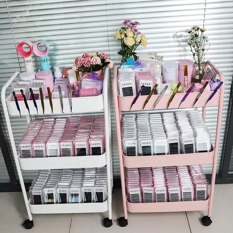 Lash Extensions Storage Ideas, Lash Supply Organization, Lash Tech Cart Set Up, Lash Tray Organization Ideas, Lash Tech Cart, Lash Storage Ideas, Lash Trolley Set Up, Lash Tech Instagram Bio Ideas, Lash Cart Organization