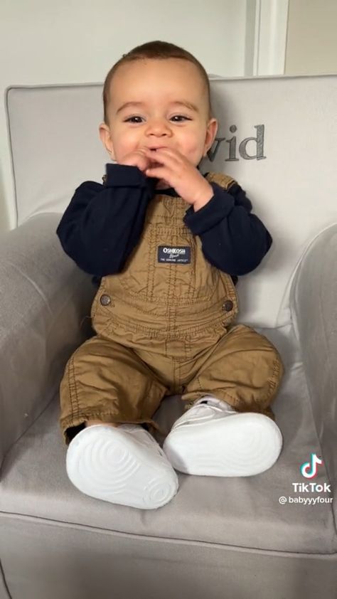 3 Month Old Outfits Boys, One Year Old Boy Outfits, Baby Boy Aesthetics, Cool Baby Boy Outfits, Baby Boy Fits, Food Outfits, Baby Boy Fall Outfits, Bebe Clothing, Outfit Baby Boy