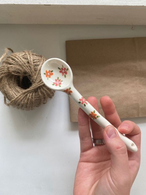 Clay Spoon, Clay Spoons, Ceramics Tableware, Spoons Diy, Spoon Ceramic, Pottery Spoon, Homemade Tea, Diy Air Dry Clay, Diy Ceramic