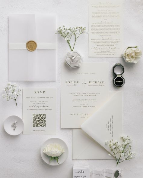 This flatlay photo is simple but sophisticated 🤍 We recommend always incorporating fresh florals to make your photos pop! #flatlayphotos #weddingphotos #flatlay #weddingflowers #theknot #overthemoon #stylemepretty #brideandblossom #luxuryweddings #nycweddingplanner #alinatoevents Wedding Invite Flat Lay, Black And White Flatlay, Wedding Flatlay Photography, Wedding Flatlay, Wedding Flat Lay, Simple Wedding Invitation Card, Wedding Shot List, Wedding Newspaper, Botanical Wedding Invitations