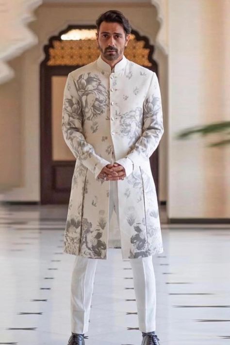 Mens Traditional Wear, Indian Wedding Clothes For Men, Sherwani For Men Wedding, Wedding Kurta For Men, Groom Dress Men, Indian Groom Wear, Wedding Dresses Men Indian, Sherwani For Men, Mens Kurta Designs