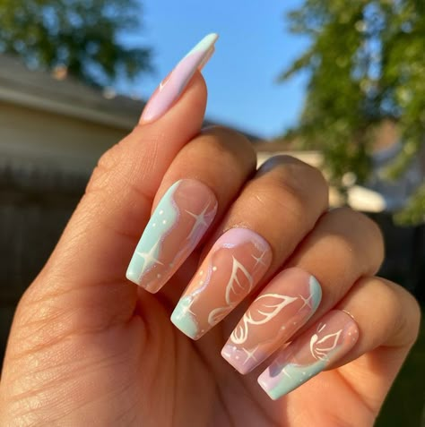 Girly Acrylic Nails, Simple Acrylic Nails, Acrylic Nails Coffin Short, Short Acrylic Nails Designs, Fire Nails, Pretty Acrylic Nails, Chic Nails, Short Acrylic Nails, Best Acrylic Nails