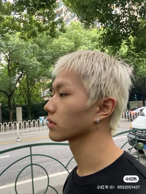 Edgy Asian Haircut, Spiky Buzzcut Men, Short White Hair Men, Blonde Buzz Cut Men, Asian Buzzcut Men, Edgy Mens Haircut, Asian Buzz Cut, Blonde Short Hair Men, Overgrown Buzzcut