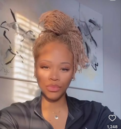 Ash Blonde Micro Locs, Honey Blonde Micro Locs, Blond Microlocs, Ginger Microlocs, Blonde Micro Locs, Faux Locs Blonde, Blonde Locs, Loc Appreciation, Colored Locs