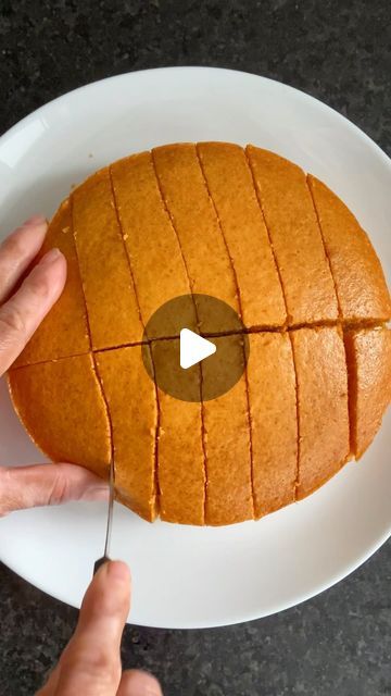 Desserts With No Eggs, Cake Baking Videos, Rava Idli Recipe, Cake Mix And Soda, Jar Cake, Carrot Cake Recipe Easy, Carrot Cakes, Scones Recipe Easy, Spicy Snacks Recipes