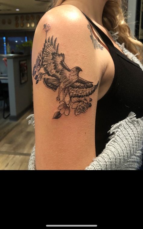 Bald Eagle Tattoo For Women Shoulder, Hawk With Flowers Tattoo, Floral Eagle Tattoo, Osprey Tattoo Ideas, Hawk Tattoo Feminine Shoulder, Hawk Tattoo Women, Feminine Hawk Tattoo Beautiful, Eagle Tattoo With Flowers, Eagle Calf Tattoo