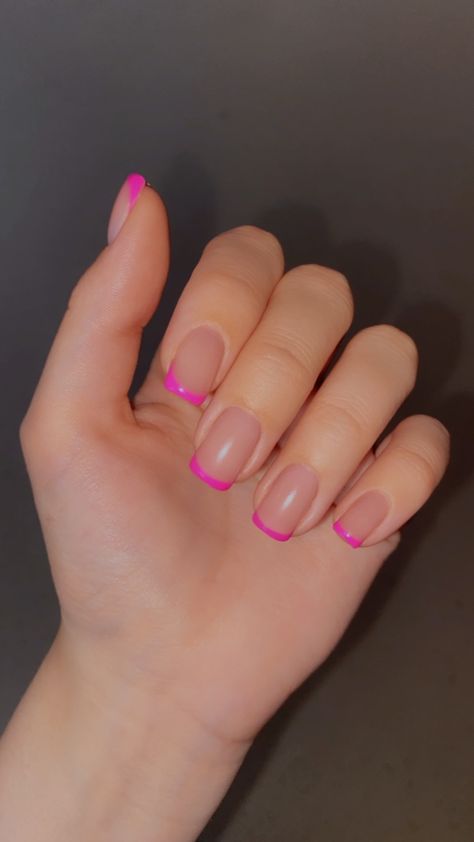 French Manicure Rose, Pink French Manicure, Manicure Designs, French Manicure Designs, Pink French, French Rose, Short Acrylic, Nails Inspo, Short Acrylic Nails