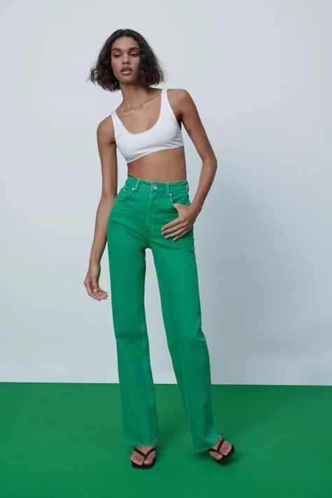 Zara Green Wide Leg Jeans Women Slacks, Wide Leg Denim Pants, Fashion Trousers, Color Jeans, Slacks For Women, Pants Pocket, Loose Fashion, Green Jeans, Trouser Style