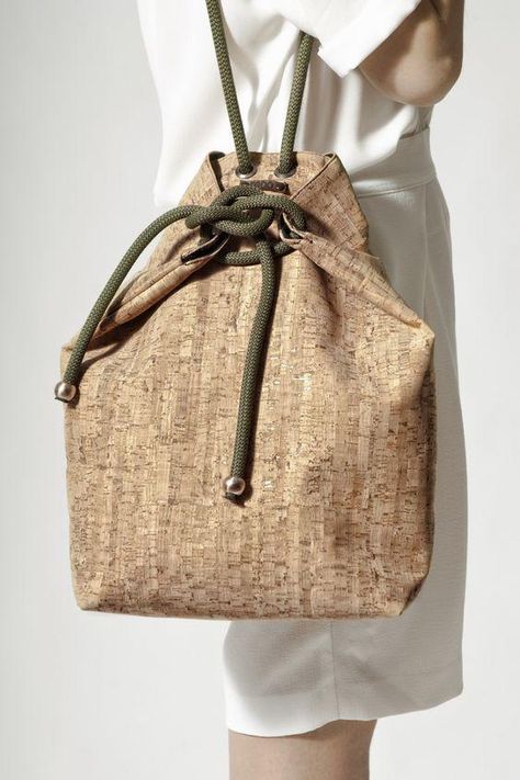 SS2019 MACRO TREND SPRING SUMMER 2019. TREND ANALYSIS, TREND RESEARCH, TREND FORECASTING, WGSN Cork Bags, Cork Handbag, Cork Bag, Sewing Bags, Cork Fabric, Bag Trends, Basket Bag, Fabric Bag, Diy Bag