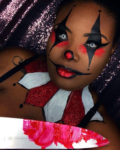 Shelby Miller on Instagram: “Killer Clown 🔪 #halloweenmakeup #jamaicanmakeupartist #halloween #killerclown #makeupforblackwomen #ilovemakeup #blackwomen…” Creepy Girl Clown Makeup, Carnival Clown Makeup, Killer Clown Makeup Women, Girl Clown Makeup, Killer Clown Makeup, Shelby Miller, Halloween Duo, Halloween Duos, Killer Clown