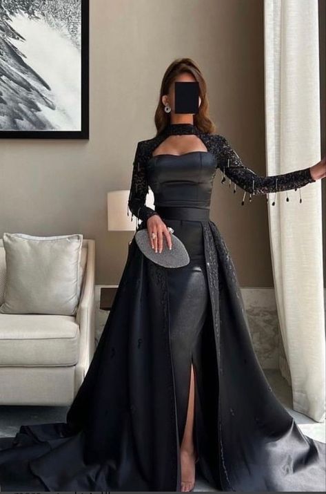 Lace Dinner Gown Styles, Black Classy Prom Dress, Dress Dinner Night, Gala Night Dress, Dinner Gown Styles, Prom Night Dress, Gala Night, Dinner Gowns, Dinner Gown