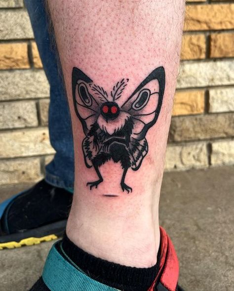 ☞【𝖇𝖗𝖎𝖆𝖓𝖓𝖊】 on Instagram: "Mothman! #tattoo #tattooer #tattooartist #ladytattooers #blackandredtattoo #mothman #mothmantattoo #cryptid #cryptidtattoo #ankletattoo #waverlyink #eternalink #cheyennetattooequipment" Moth Man Tattoo Cute, Mothman Tattoo Traditional, Decomposing Tattoo, Cute Mothman Tattoo, Traditional Monster Tattoo, Cryptids Tattoo, Moth Man Art, Moth Man Tattoo, Cryptid Tattoo Ideas