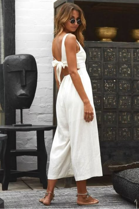 6 White Outfits You Can Wear All Summer Long Vietnam Tailor, White Party Outfit, White Summer Outfits, Loose Jumpsuit, All White Outfit, White Jumpsuit, White Dress Summer, Trend Fashion, White Summer