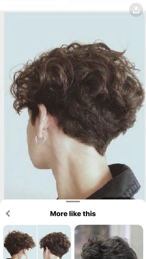 Masculine Haircut Ftm Curly, Boy Haircut For Women, Masc Hair, Curly Fade, Fade Haircut Women, Short Haircut For Women, Haircut Ideas Trendy, Fade Haircut Curly Hair, Tomboy Haircut