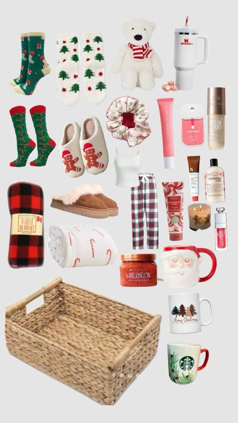 Christmas Girl Baskets, Christmas Basket For Teenage Girl, Bestie Christmas Baskets, Mini Christmas Baskets, Christmas Baskets For Best Friend, Winter Gifts Ideas, Christmas Present Basket Ideas, Brrrr Basket Ideas, Christmas Basket Ideas For Women