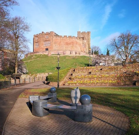 Tamworth Castle and grounds Tamworth Staffordshire England.  2019 Life Pics, Tamworth, Staffordshire England, Beautiful Castles, Life Pictures, Project Life, Places To See, Places To Visit, Castle