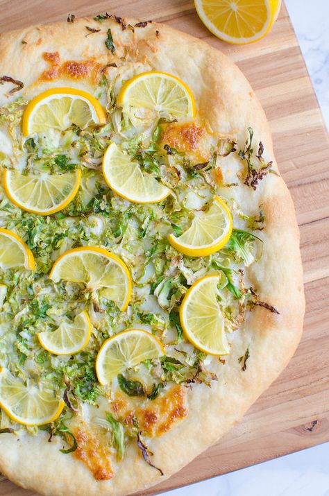 Chicken Ranch Pizza, Lemon Pizza, Ranch Dressing Chicken, Ranch Pizza, Fake Ginger, Grapefruit Recipes, Chicken Ranch, Shredded Brussel Sprouts, Kid Friendly Snack