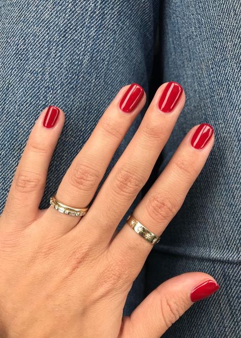 Red Shellac Nails, Opi Big Apple Red, Short Red Nails, Nagel Tips, Work Nails, Red Nail Polish, Shellac Nails, Apple Red, Fall Nail Colors