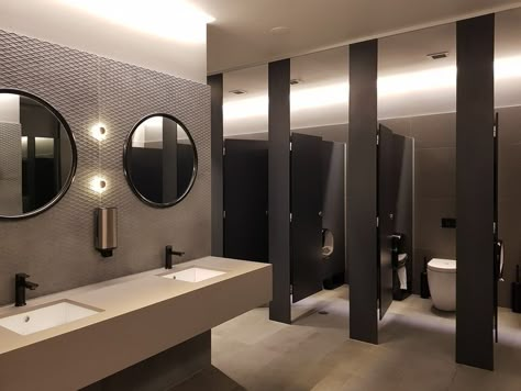 Office Bathroom Design, Public Restroom Design, Commercial Bathroom Designs, Cubicle Design, Compact Laminate, Toilet Cubicle, Gym Design Interior, Commercial Toilet, Restaurant Bathroom