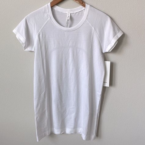 Nwt Lululemon Swiftly Tech Short Sleeve 2.0 Color:White / White Size: 6 Thanks For Checking Out My Closet White Lululemon Swiftly Tech, Lulu Swiftly Tech Short Sleeve, White Lululemon Shirt, White Swiftly Tech Outfit, Lulu Shirts, Lulu Wishlist, White Swiftly Tech, Lululemon Wishlist, Lululemon Stuff