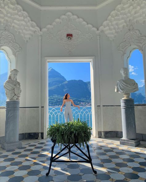 Villa Melzi, Lake Como Villas, Italian Villa, Foto Poses, Beautiful Villages, Lake Como, Instagram Inspiration, Italy Travel, Luxury Lifestyle