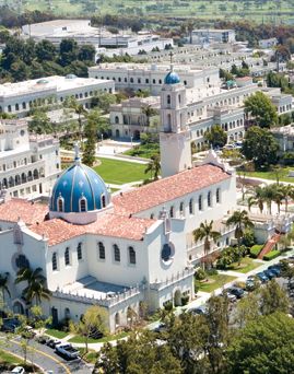 Beautiful campus of University of San Diego, California (USD) http://www.topuniversities.com/universities/university-california-san-diego-ucsd/undergrad Holly's Alma Mater. Usd College, Ucsd Campus, Ucsd College, Beautiful Universities, Spiritual Aura, University Of California San Diego, Uc San Diego, University Of San Diego, College Architecture