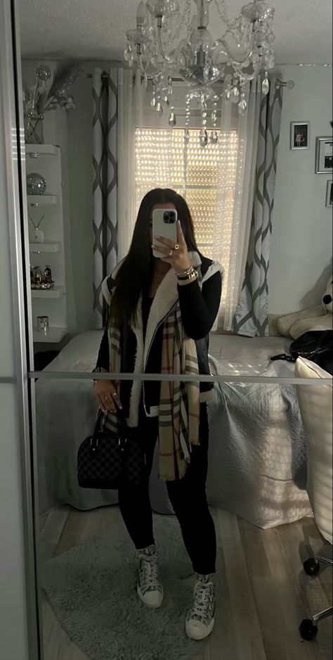 Outfit Legging Noir, Leng Outfits, Ribbed Leggings Outfit, Modest Fashion Christian, Cold Outfit, Zara Style, Outfit Leggings, Zara Drip, Outfit For Fall