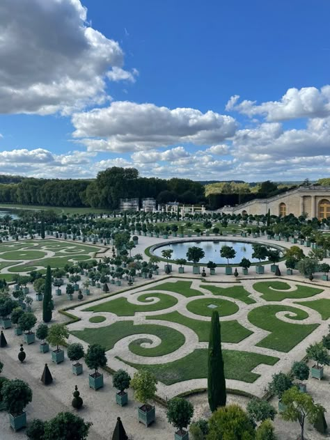 France Versailles, Palace Of Versailles, Maximalism, Palau, Travel Scrapbook, Versailles, Travel Dreams, Paris France, Disneyland