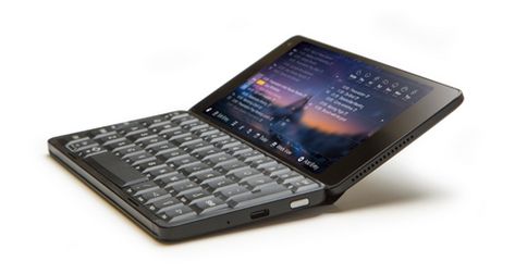 Looking for a Linux-powered tablet computer? They're tricky to find, so we've rounded up the best options for you to choose from. Laptop Gadgets, Qwerty Keyboard, Mini Laptop, Small Computer, Portable Computer, New Technology Gadgets, Mobile Smartphone, Cool Tech, Tool Hacks