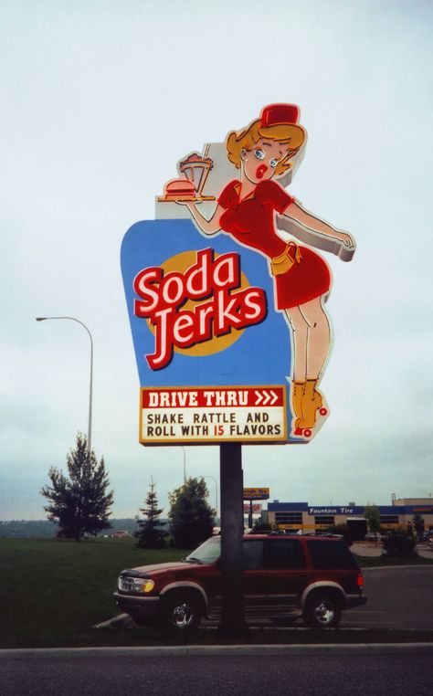 Soda Jerk Burgers in St. Albert, Alberta. Sign design and build by Blanchett Neon. Jerk Burgers, Soda Jerk, Old Neon Signs, Retro Signage, Diner Sign, New Retro Wave, Vintage Neon Signs, Vintage Neon, Neon Nights