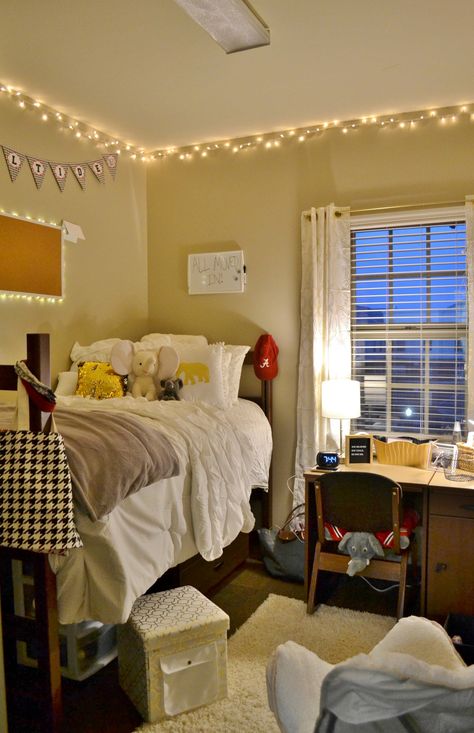 dorm decor ideas , bed room decor ideas , living room decor ideas, awesome bed room decor, luxury bed room designdorm decor ideas , bed room decor ideas , living room decor ideas, awesome bed room decor, luxury bed room designdorm decor ideas , bed room decor ideas , living room decor ideas, awesome bed room decor, luxury bed room designdorm decor ideas , bed room decor ideas , living room decor ideas, awesome bed room decor, luxury bed room design Dorm Room Alabama, University Of South Alabama Dorm Room, University Of North Alabama, University Bedroom Ideas, Kentucky Dorm Room, Classy Dorm Room, University Room Decoration, Amazing Beds, University Bedroom