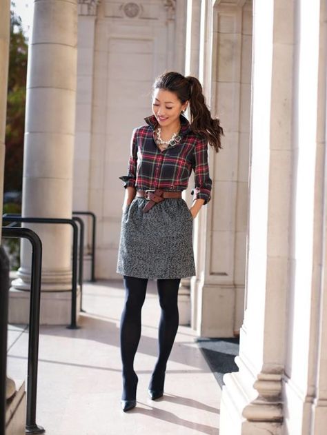 What To Wear To Work In The Winter 17 Winter Office Outfit Ideas (Part 1) Navy Tights Outfit, Skirts In Winter, Winter Office Outfits, Winter Office Outfit, Brunch Outfits Fall, Navy Tights, Plaid Shirt Outfits, Office Outfit, Winter Outfits For Work