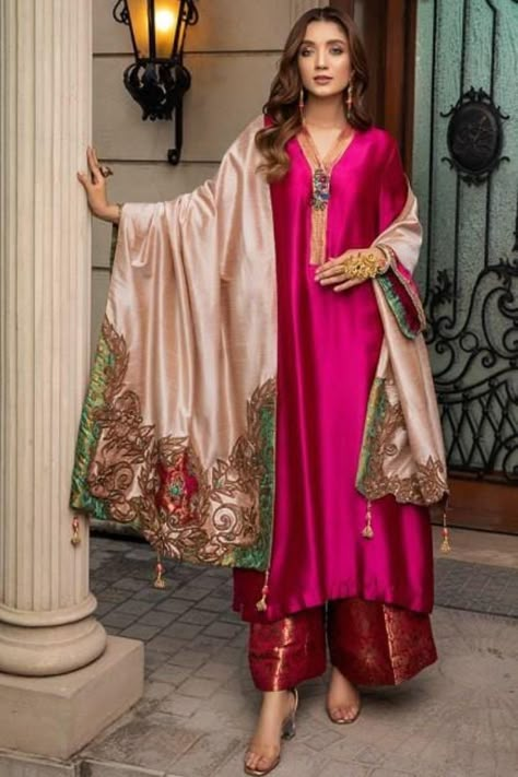 Raw Silk Suits, Silk Suit Designs Indian, Silk Suits, Salwar Kamiz, Desi Clothes, Embroidery Suits Design, Designer Party Wear Dresses, Boutique Dress Designs, Suits Design