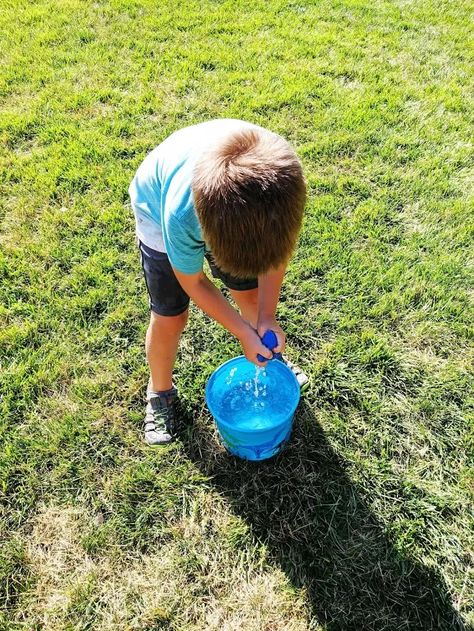 Water Relay- 1 Backyard Fun, Super Mom, One Team, Preschool Activities, Hot Summer, Games For Kids, Fun Activities, Summer Fun, Back To School