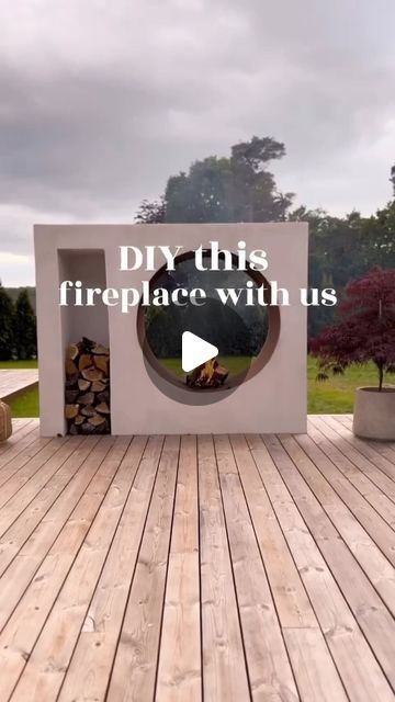 Patio Chimney Ideas, Modern Outdoor Fireplace Ideas, Diy Backyard Fireplace, Double Sided Outdoor Fireplace, Backyard Fireplace Ideas, Outdoor Fireplace Diy, Build Outdoor Fireplace, Outdoor Fireplace Ideas, Modern Outdoor Fireplace