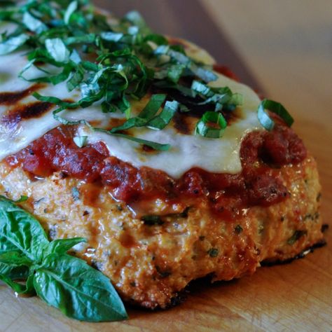 Chicken Parmesan Meatloaf, Chicken Meatloaf Recipe, Parmesan Meatloaf, Stuffed Artichokes, Chicken Meatloaf, Recipe Italian, Ground Chicken Recipes, Mince Recipes, Turkey Dishes