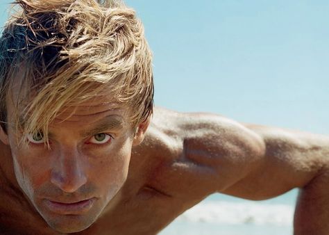 Laird Hamilton, Surf Training, Surfing Workout, Water God, Sup Stand Up Paddle, Suspension Trainer, Shoulder Muscles, Upper Body Strength, Fitness Advice