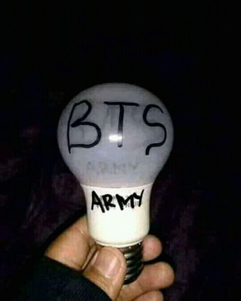 Bts Diy, Paper Flower Crafts, Meme Stickers, First Love Bts, Bts Fans, Naha, King Arthur, Cute Diys, Bts Edits