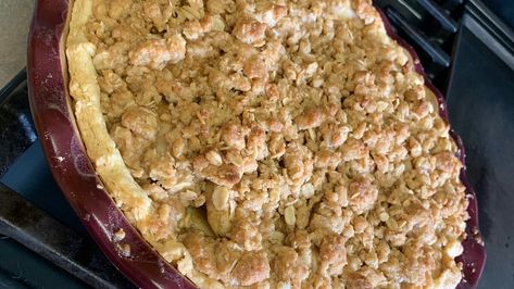 Dutch Apple Pie with Oatmeal Streusel Recipe | Allrecipes Oatmeal Pie Crust, Streusel Recipe, Streusel Topping Recipe, Oatmeal Pie, Dutch Apple Pie, Dutch Apple, Apple Filling, Streusel Topping, Oatmeal Recipes